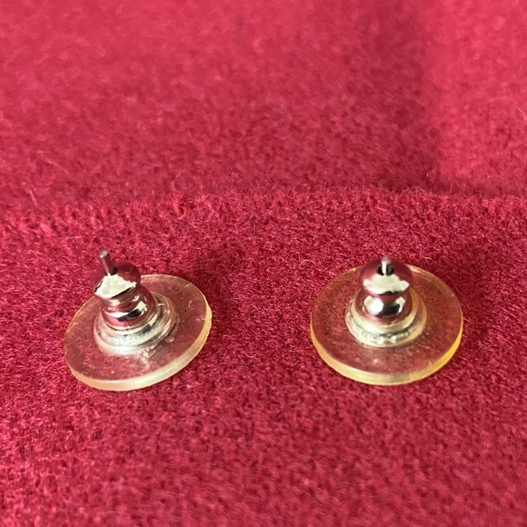 Crystal and Pearl 1" Dangle Post Earring Set. Perfect for Weddings. 2002 - Picture 8 of 15